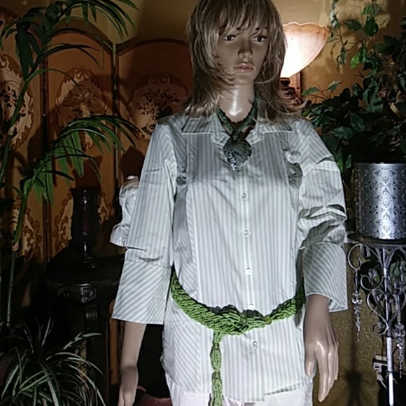 ***NEW**Liz Claiborne no iron shirt - Picture 2 of 7